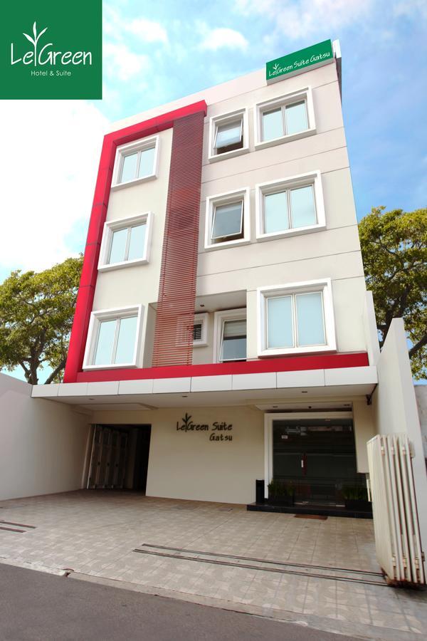 Legreen Suite Gatot Subroto Jakarta Exterior foto