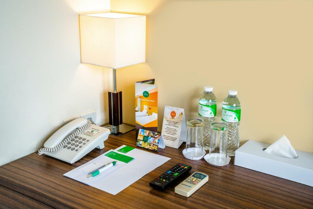 Legreen Suite Gatot Subroto Jakarta Exterior foto